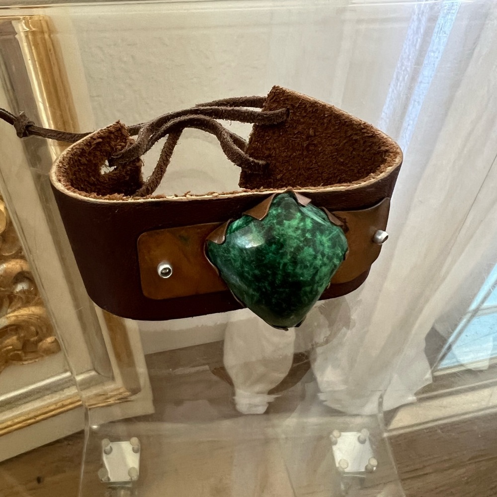 Handmade Crafted Leather Bracelet Brown with stone Rock